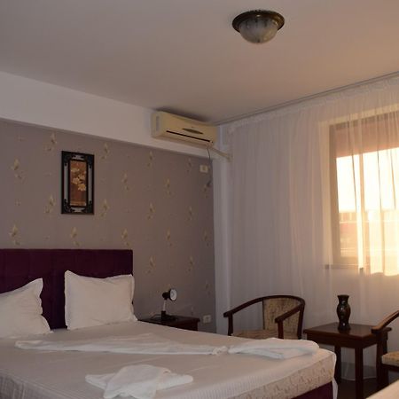 Hotel Ibiza 艾福雷诺德 外观 照片